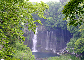 Shiraito-no-Taki Waterfall