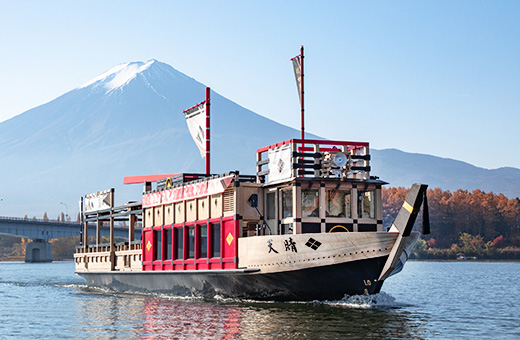 Lake Kawaguchiko Excursion Boat “Appare“